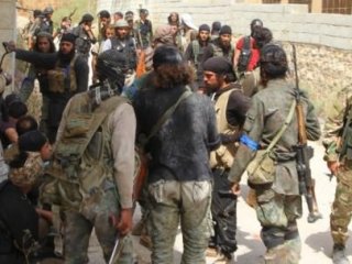 Esed'in Askeri Üssü Muhaliflerde