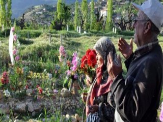 Madenci Anası Desteği Geri Çevirdi