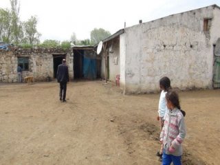 4 Ay İçinde 3 Çocuğu Yaşamını Yitirdi