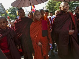 Müslümanların doğması yasak