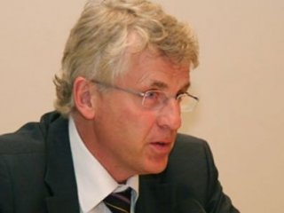 Alman Vekile Rusya'dan Vize Yok