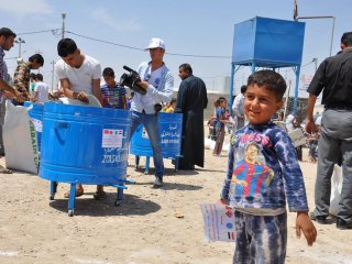 Diyanet'ten Iraklı Türkmenlere Yardım