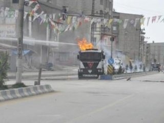 Yüksekova Karıştı