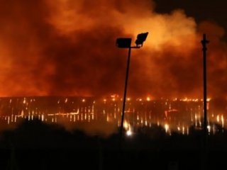 Cam Fabrikasında Büyük Yangın!