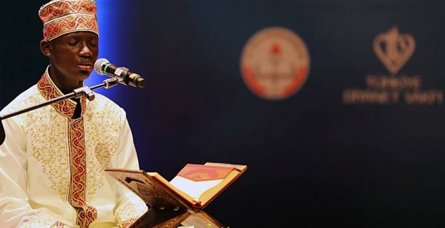 Diyanet'ten Muhteşem Tören