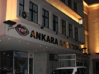 TRT radyo çalışanı odasında ölü bulundu
