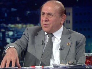 Burhan Kuzu'dan Seçmene Saygısızlık