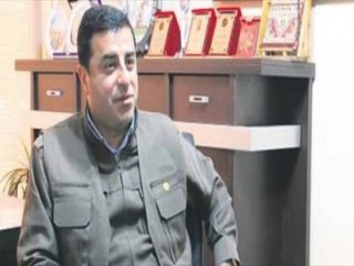 İngiliz: 'CHP Beceremedi HDP'ye Oy Verin'