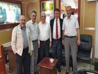 MHP Adayları Esnafın Sorunlarını Dinledi