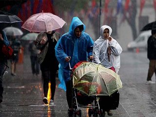 Dikkat! Bu İllere Sağanak Yağış Geliyor