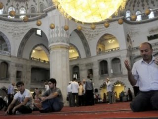 İmsakta Bile Vahdet yok