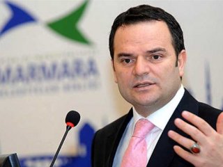 Yeni Şafak’ta Özeleştiri
