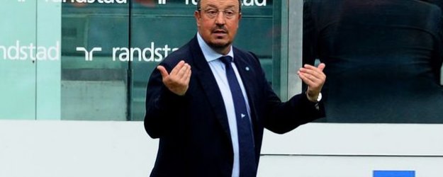 Benitez İmzayı Attı Onu İstedi!