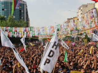 HDP'nin O Pankartına Büyük Tepki