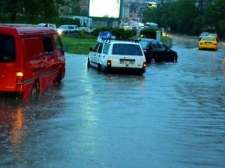 Ankara'da sağanak yağış!
