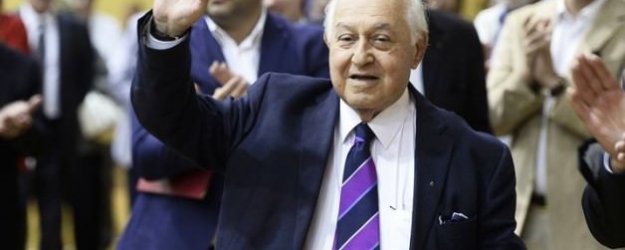 Duygun Yarsuvat'tan Flaş Karar