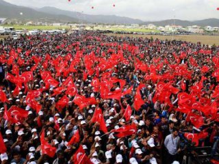 AK Parti Yüksekova'da Kaç Oy Aldı