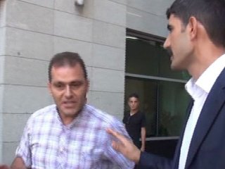 Polisten Paralel Yapı Zanlılarına Tepki