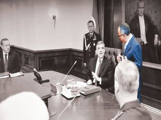 İşte Gül'ün Siyasete Dönme Şartı!