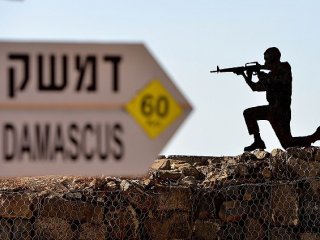 İsrail Golan Tepelerini Sivillere Kapattı