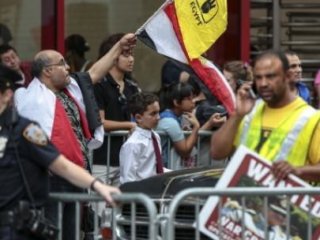 New York'un Göbeğinde Mursi'ye Destek