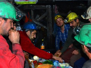 Yerin Metrelerce Altında İlk Sahur