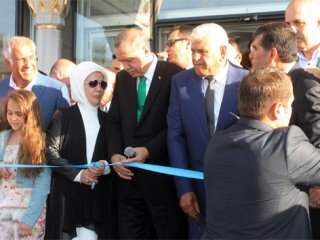 Cumhurbaşkanı Erdoğan Midyat'ta Cami Açılışı Yaptı