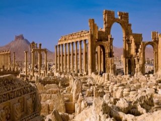 IŞİD Antik Kente Bakın Ne Yaptı