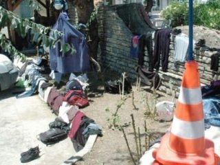 Emniyet Müdürlüğü’nü çamaşırhaneye çevirdiler