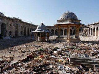 Orada Ne Ezan Var Ne De Teravih!