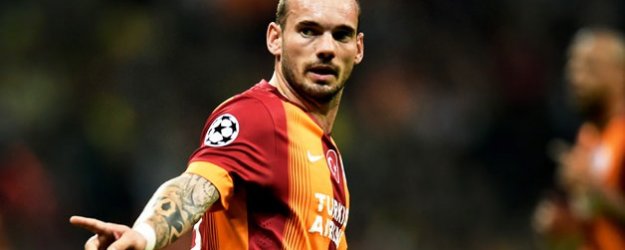Sneijder Sonunda İmzayı Atıyor