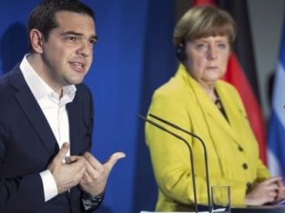 Merkel'den Flaş Yunanistan Açıklaması