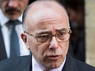 40 İmamı Sınır Dışı Etti