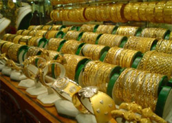 Altının kilogramı 91 bin 920 liraya geriledi  