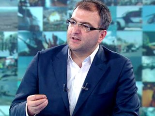 Ortalık Karıştı! Ağzına Geleni Saydı