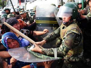 Zulümden Ancak Bu Şekilde Kurtulabiliriz