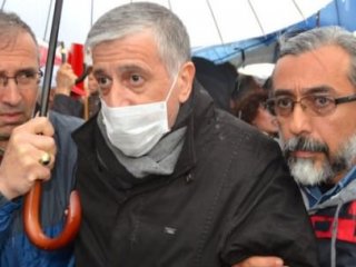 Tuğamiral Cem Aziz Çakmak Hayatını Kaybetti!