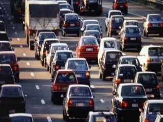 TEM Kilitlendi Trafik Yoğunluğu Alarmı