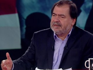 Cin Şişeden Çıktı