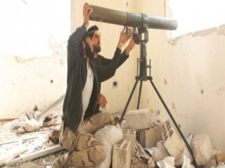 Balkondan Balkona Savaş