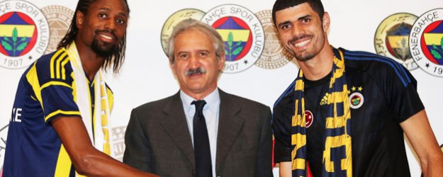Fenerbahçe'de İmzalar Atıldı!