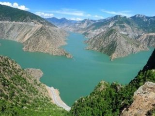 Türkiye'nin En Yüksek Barajında Rekor!