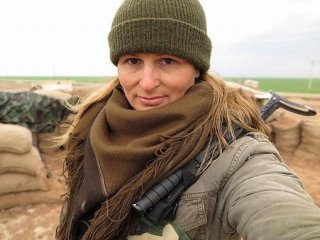 Kanadalı Model YPG'ye Katıldı!