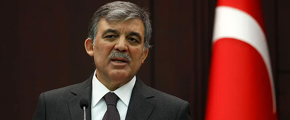 Abdullah Gül: Büyük Hata Yapıyor