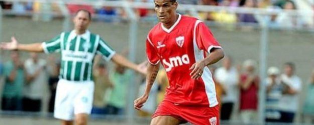 43 Yaşında Futbola Geri Döndü