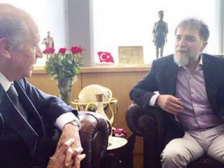 Ahmet Hakan'dan O Fotoğrafa Açıklama