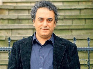 Markar Okuyucularıyla Dalga Mı Geçiyor