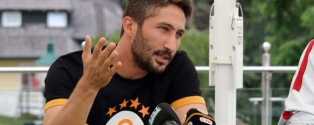 Sabri: Karşımda Olsa; imza İster, Kekeler
