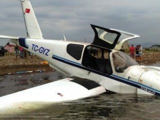 Samsun'da Uçak Denize Zorunlu İniş Yaptı