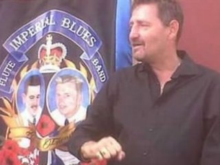 Samuray Kılıcıyla Öldürüldü